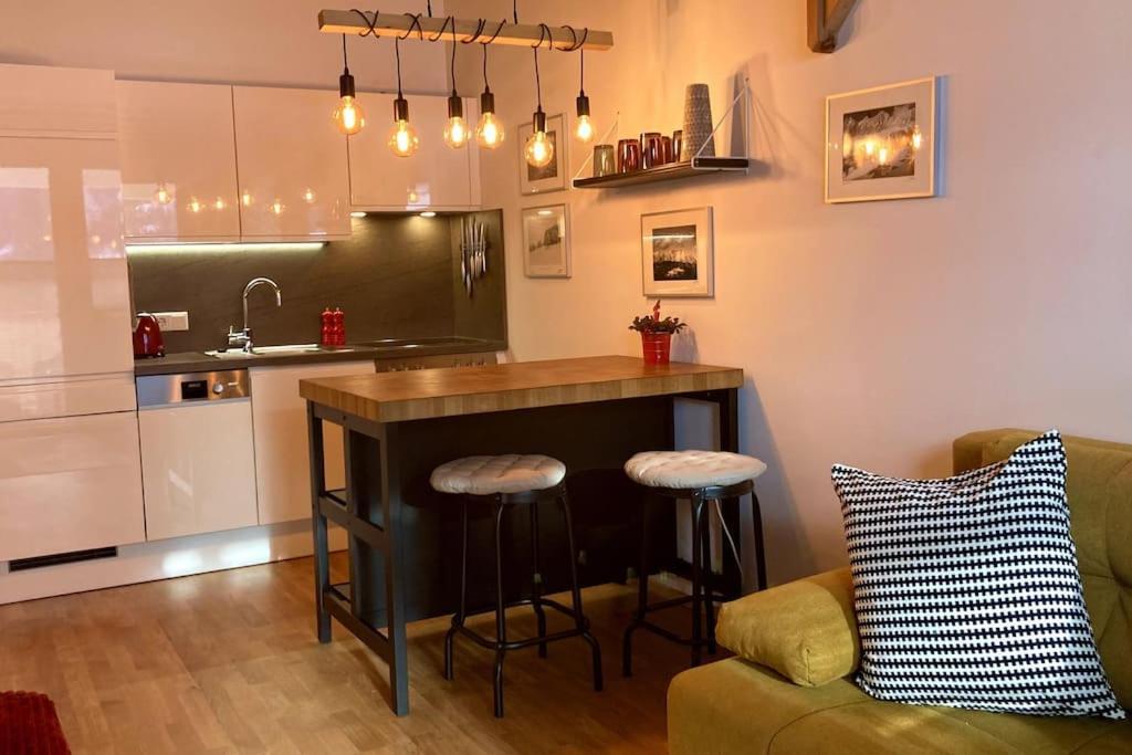 Apartment Hucklehaus Aich  Zewnętrze zdjęcie